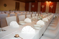 Restaurant-und-Saal-13